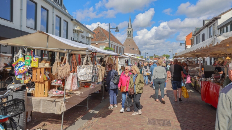 zomerbraderie-BIZ-EGMOND